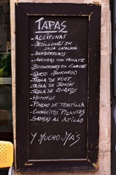 Barcelone 2011 (Série de photo de Barcelone prise lors de notre week-end prolongé chez Jeff et Kotono : Menu sur une devanture de restaurant)