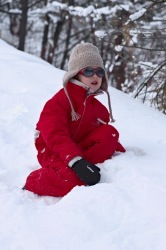 Mathilde à la neige (Portrait de Mathilde pour ses premières vacance à la neige)