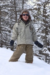 Antoine à la neige (2) (Portrait d'Antoine pour ses premières vacance à la neige)